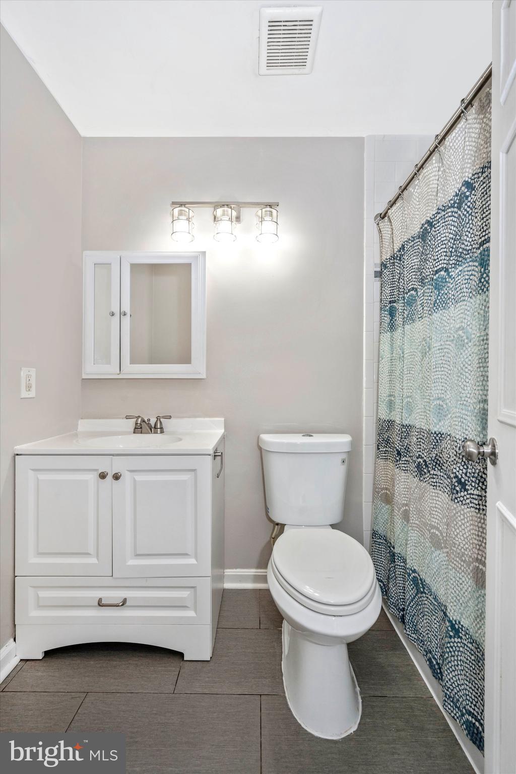 WATERS HOUSE - Residential