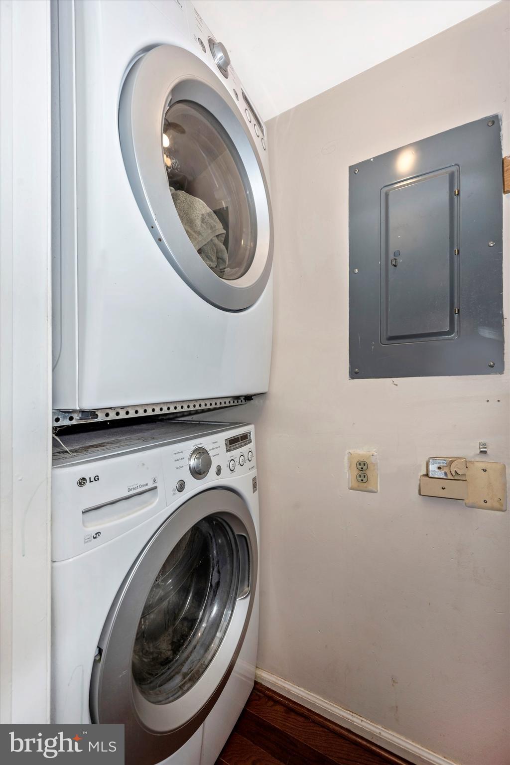 WATERS HOUSE - Residential