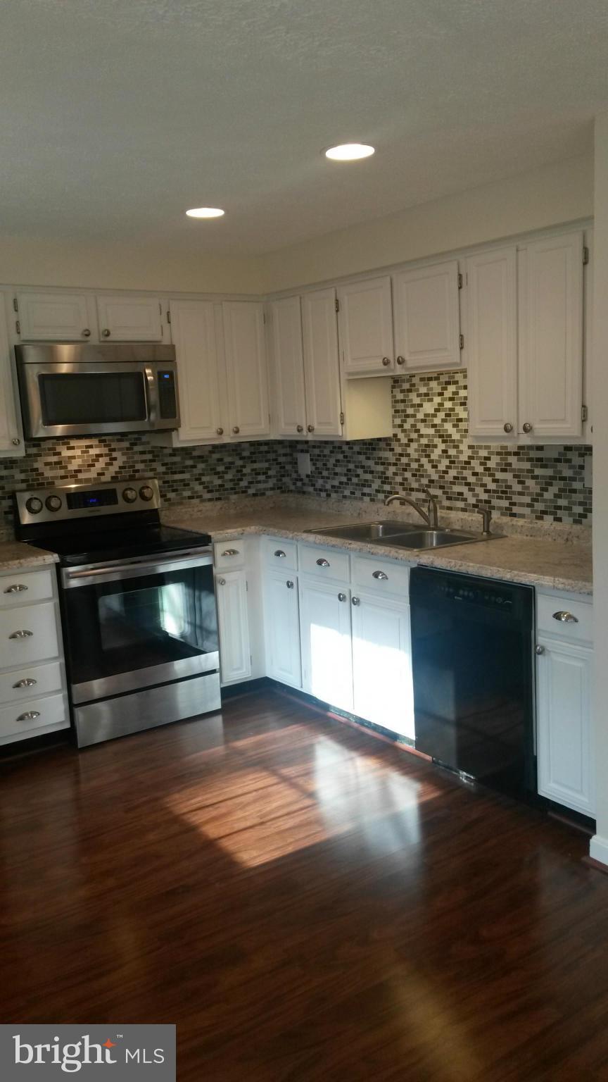 PINEDALE WOODS - Residential