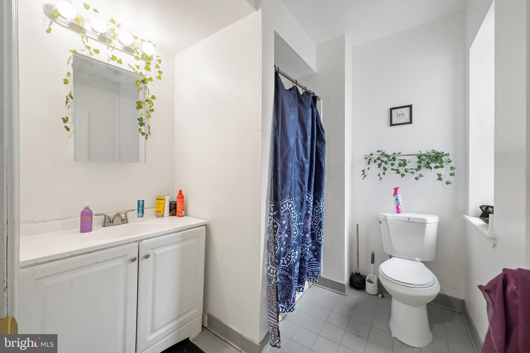 STRAWBERRY MANSION - Residential