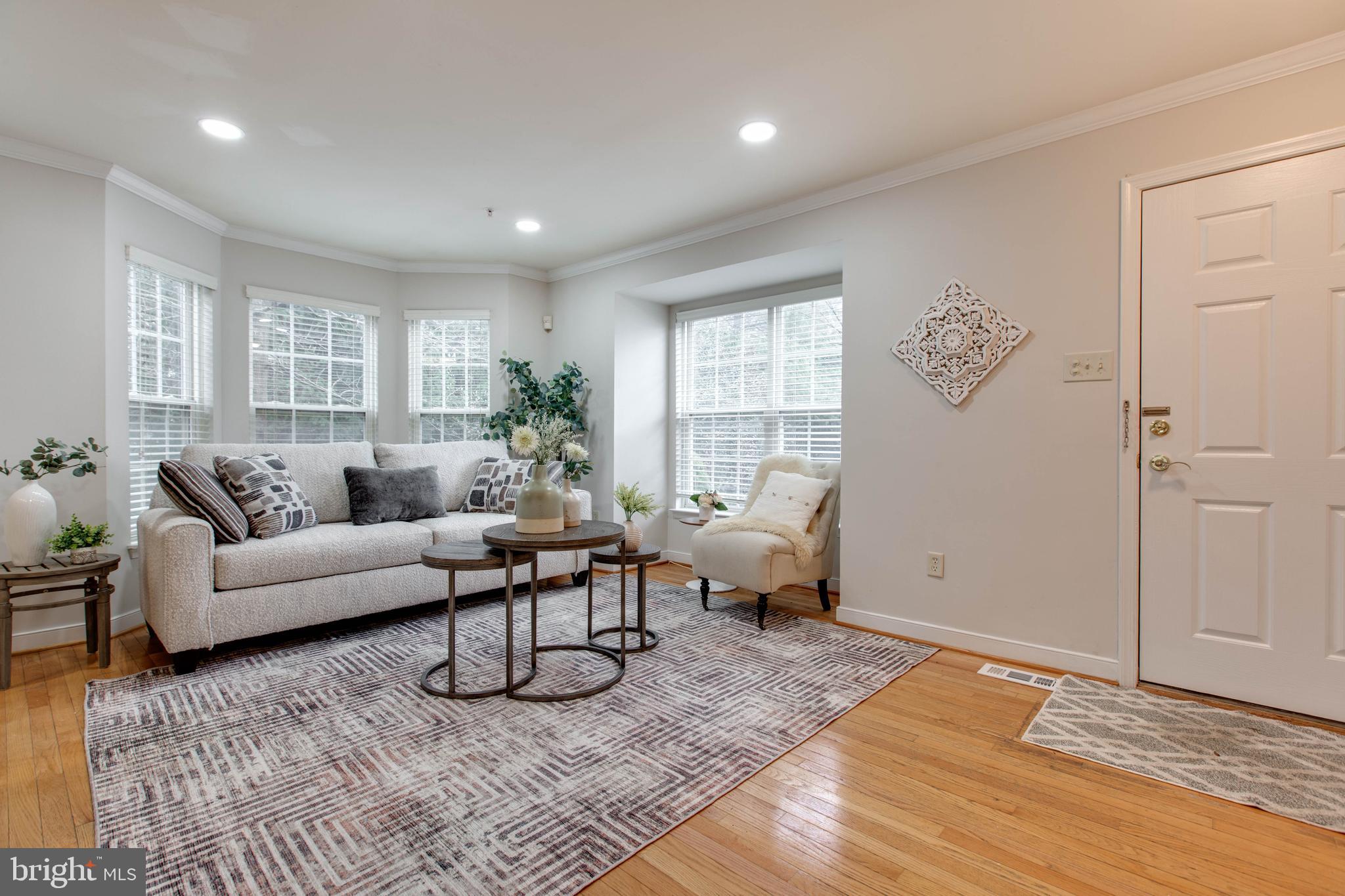 CATONSVILLE MEWS - Residential