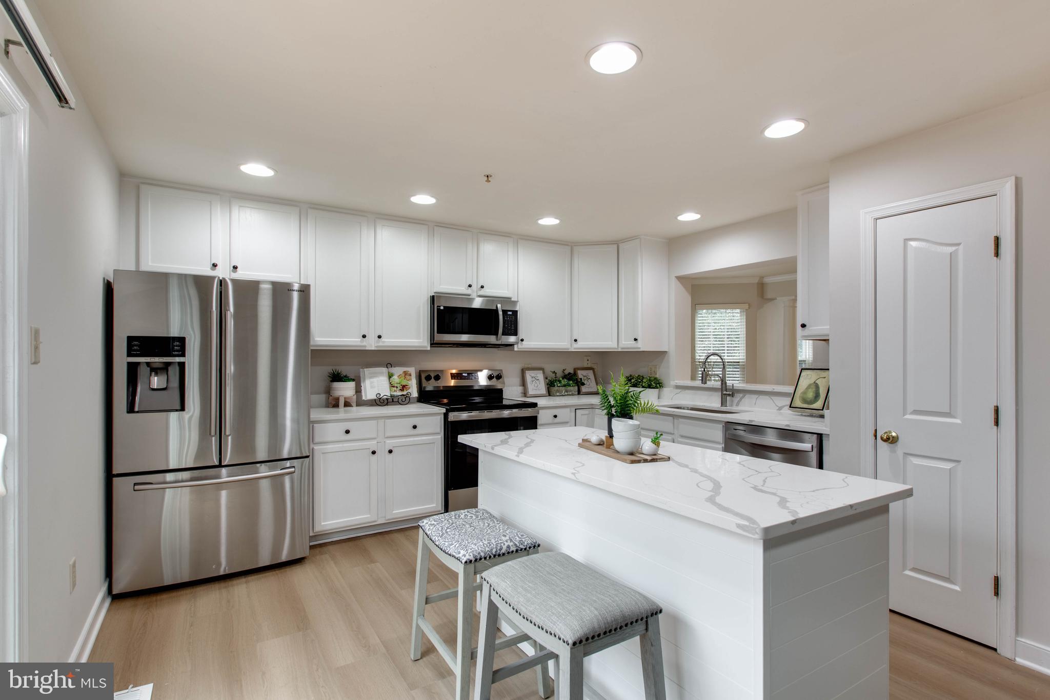 CATONSVILLE MEWS - Residential