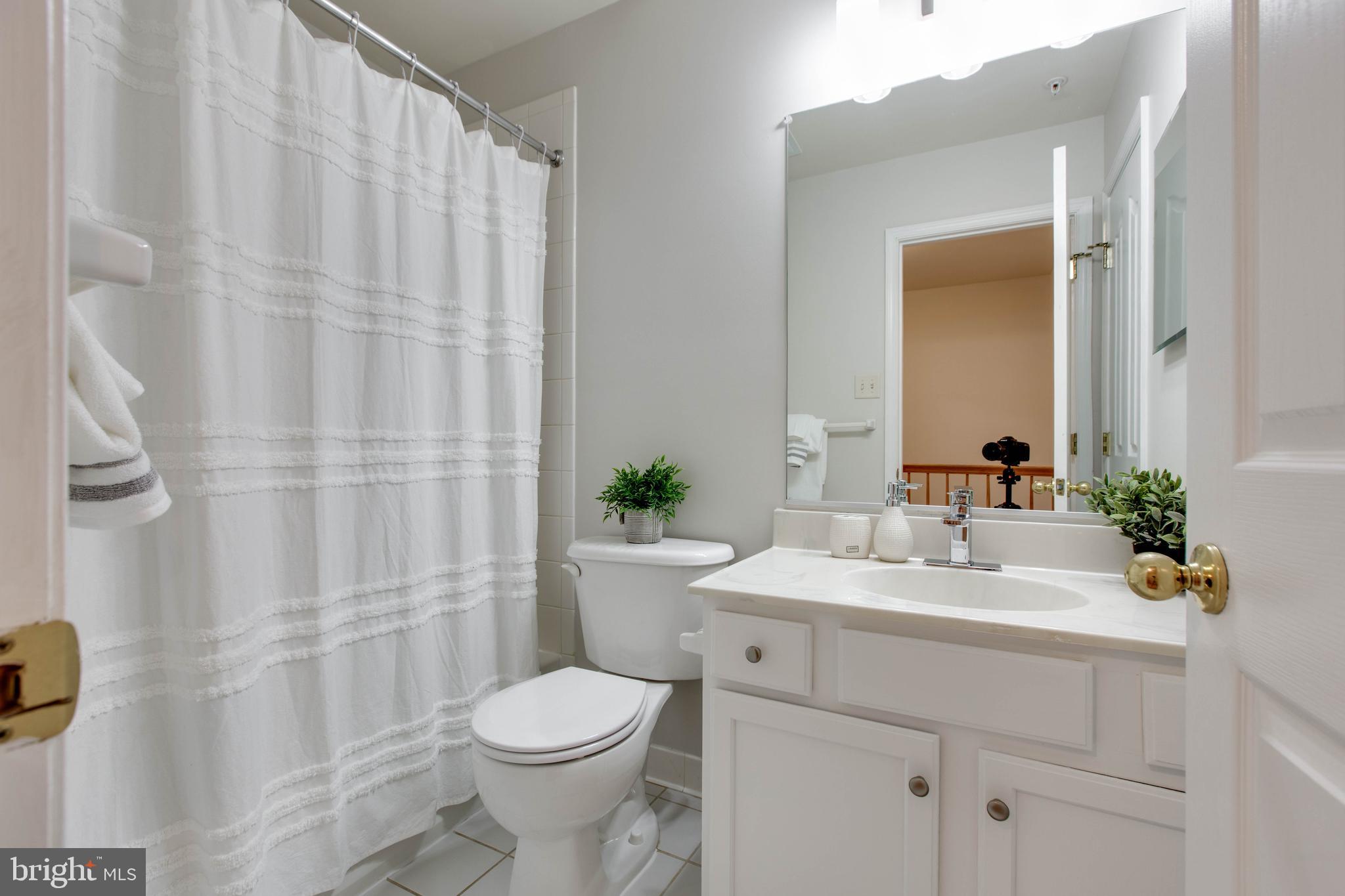 CATONSVILLE MEWS - Residential