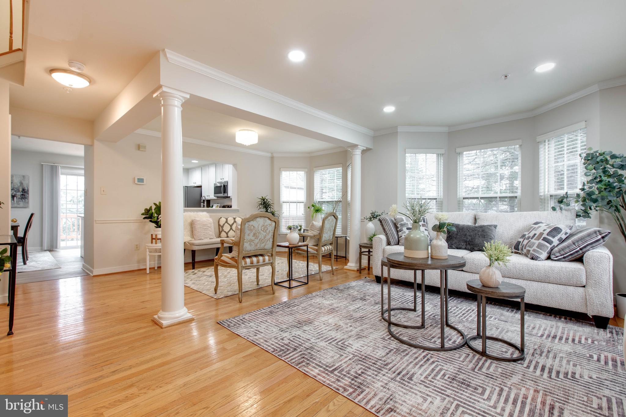 CATONSVILLE MEWS - Residential