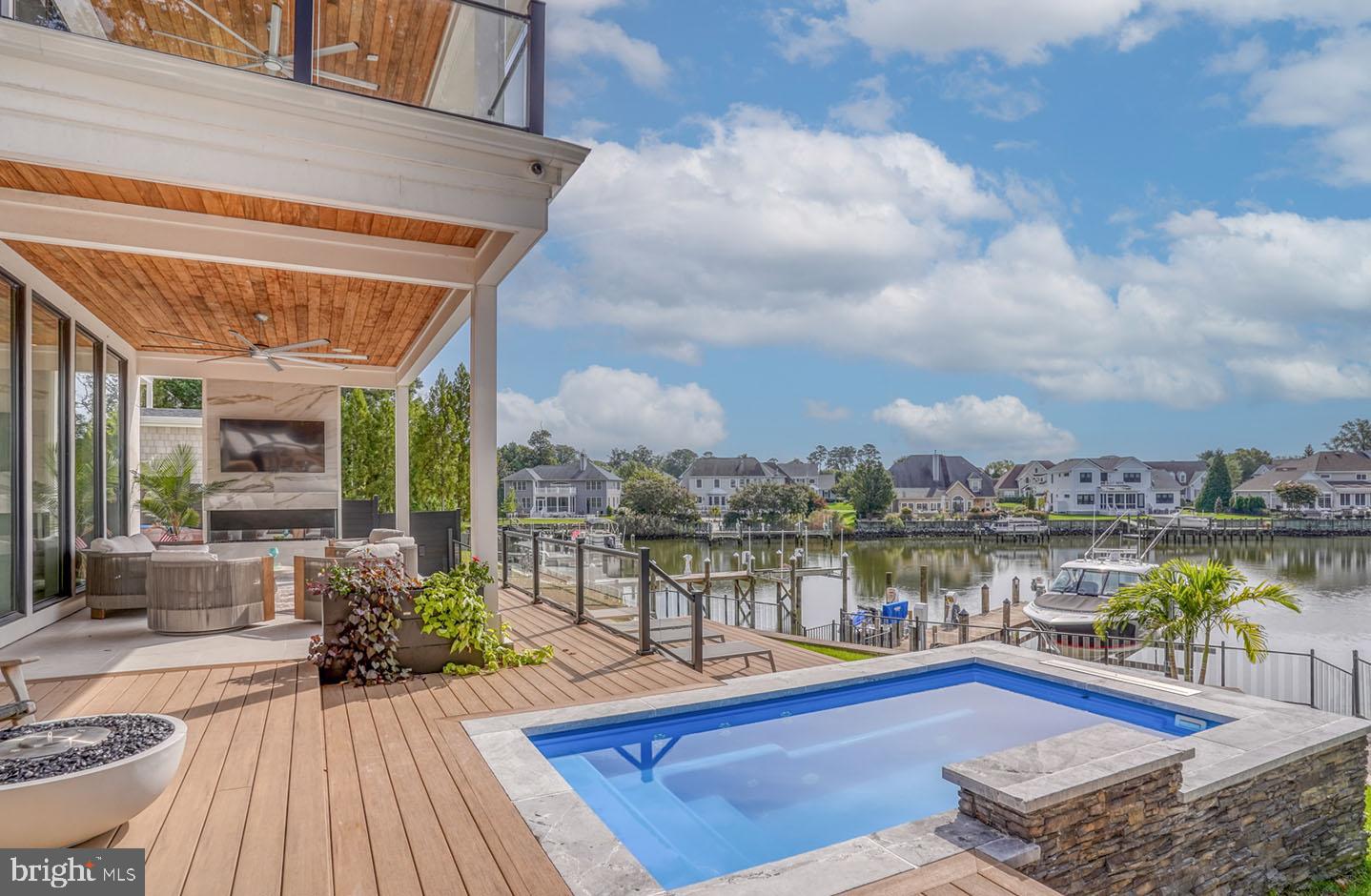 REHOBOTH BEACH YACHT AND CC - Residential