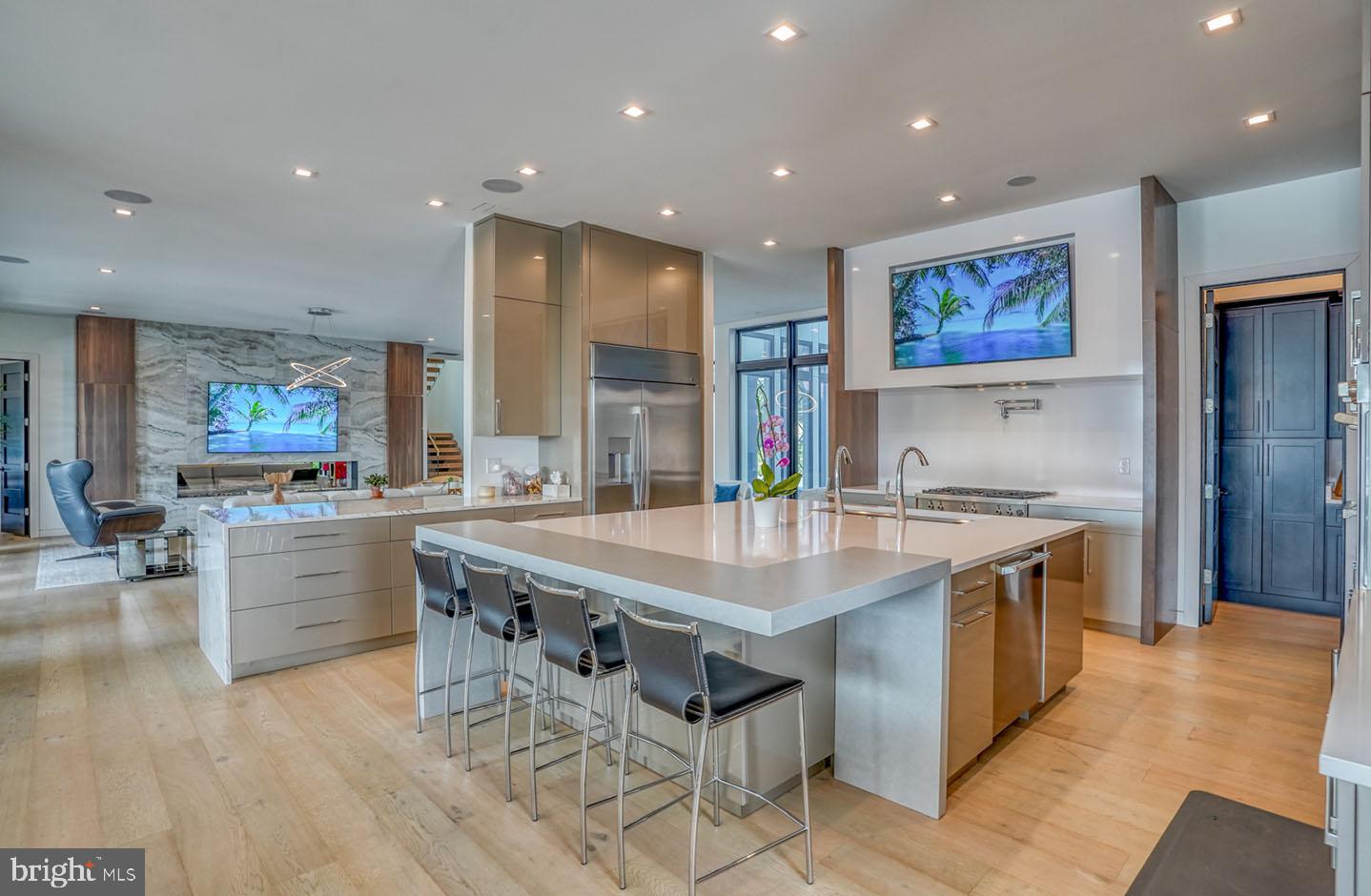 REHOBOTH BEACH YACHT AND CC - Residential