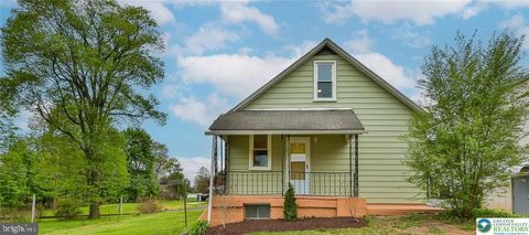 Homes For Rent - 1861 E Emmaus Avenue<br/> ALLENTOWN, PA 18103