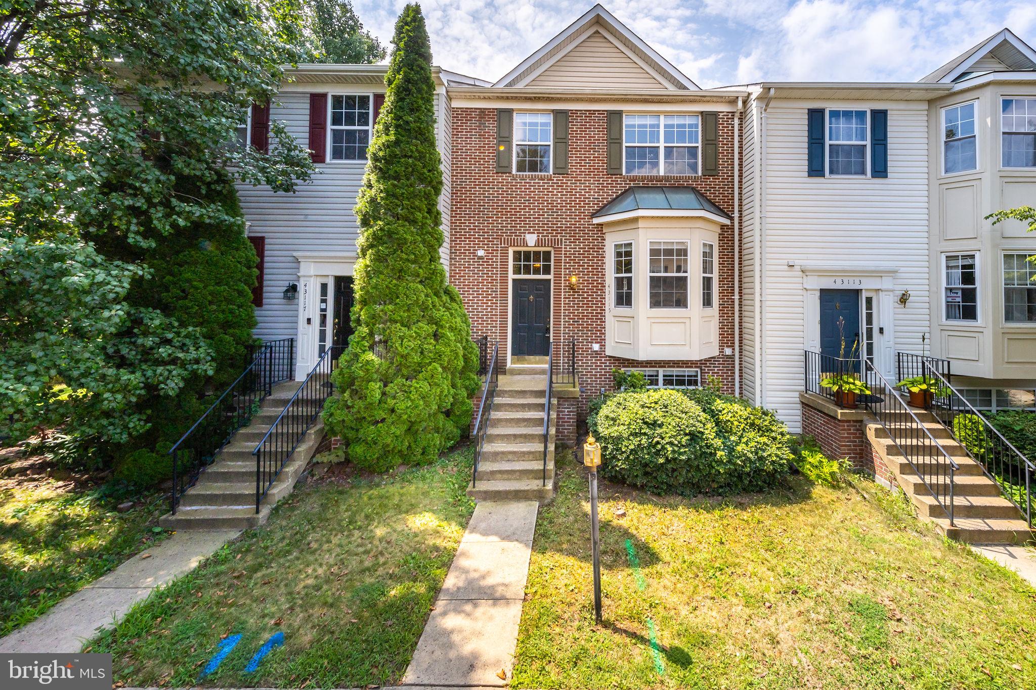 43115 CANDLEWICK SQUARE