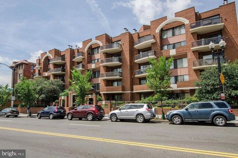 2320 WISCONSIN AVENUE NW 206 WASHINGTON DC 20007