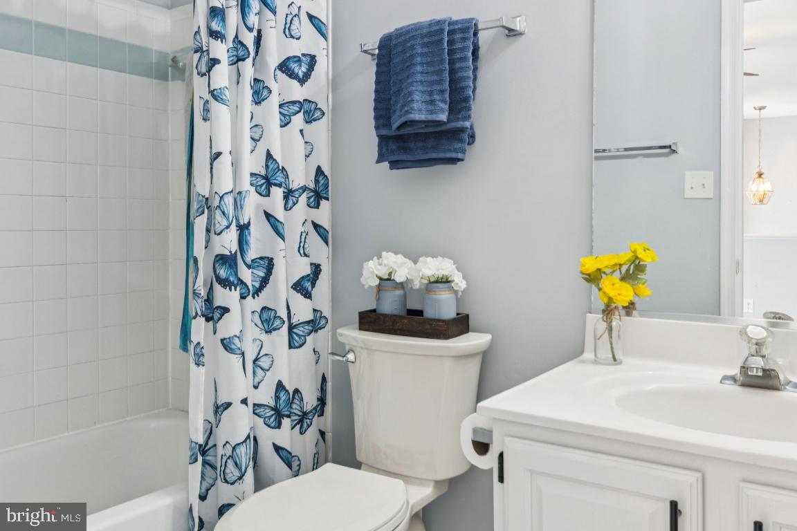 LEE'S HILL - Residential