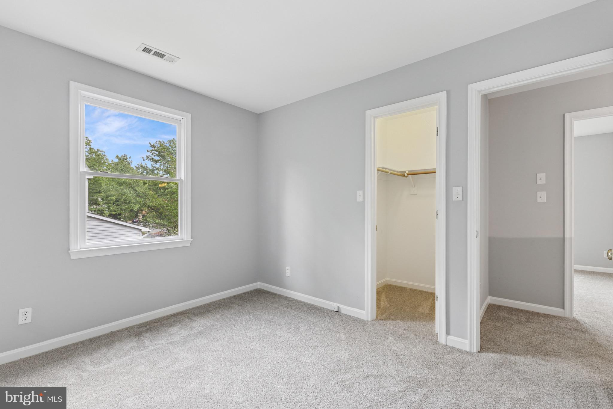 LEE'S HILL - Residential