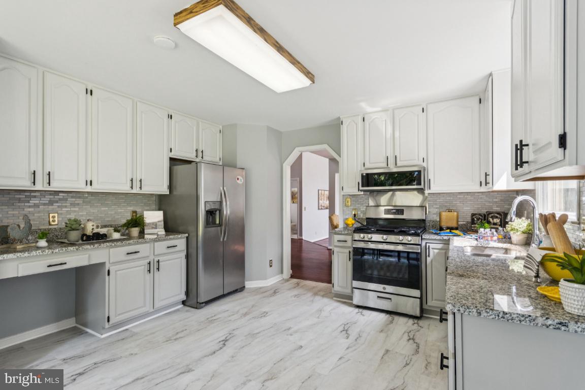 LEE'S HILL - Residential