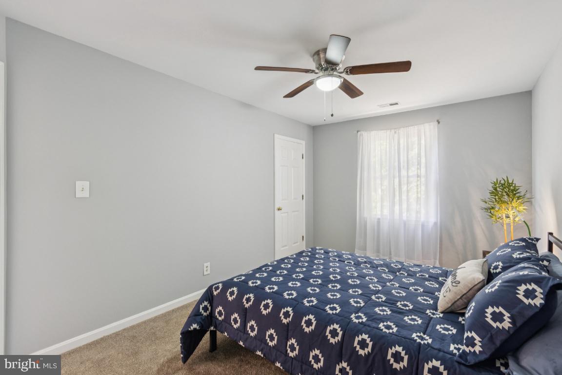 LEE'S HILL - Residential