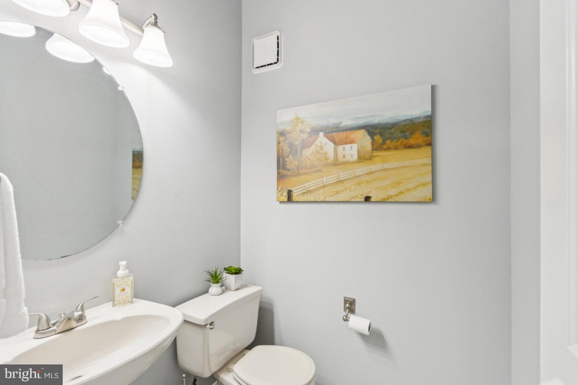 LEE'S HILL - Residential