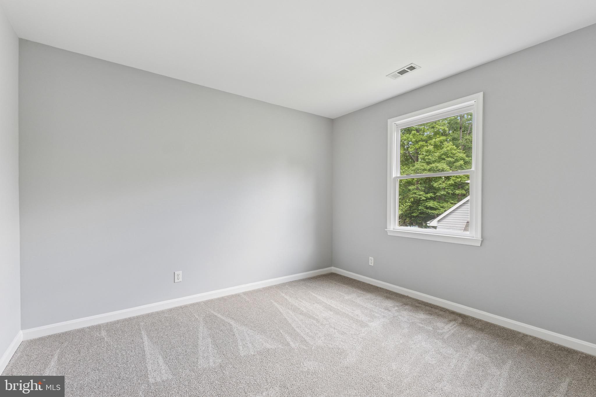 LEE'S HILL - Residential