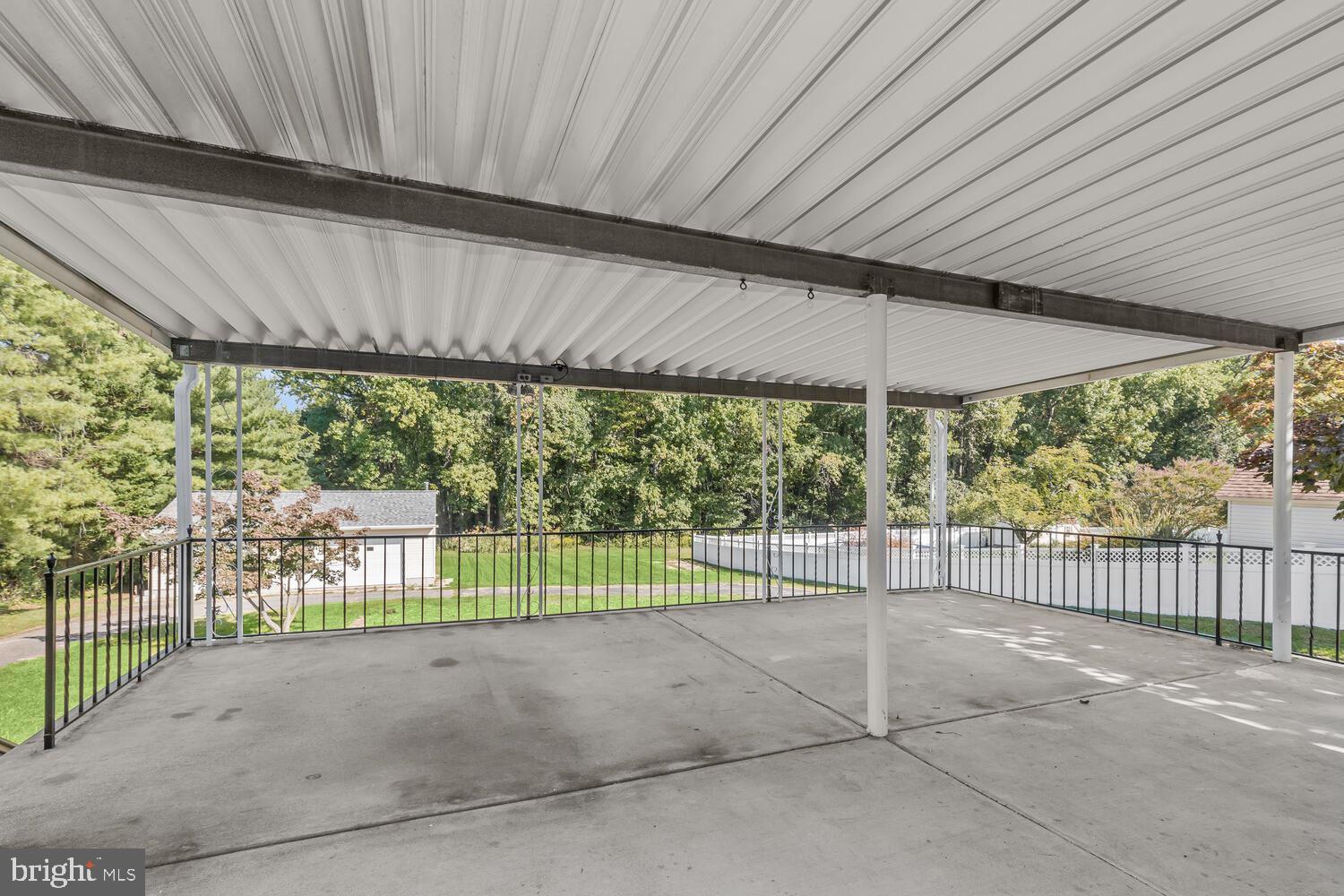 PERRY HALL - Residential