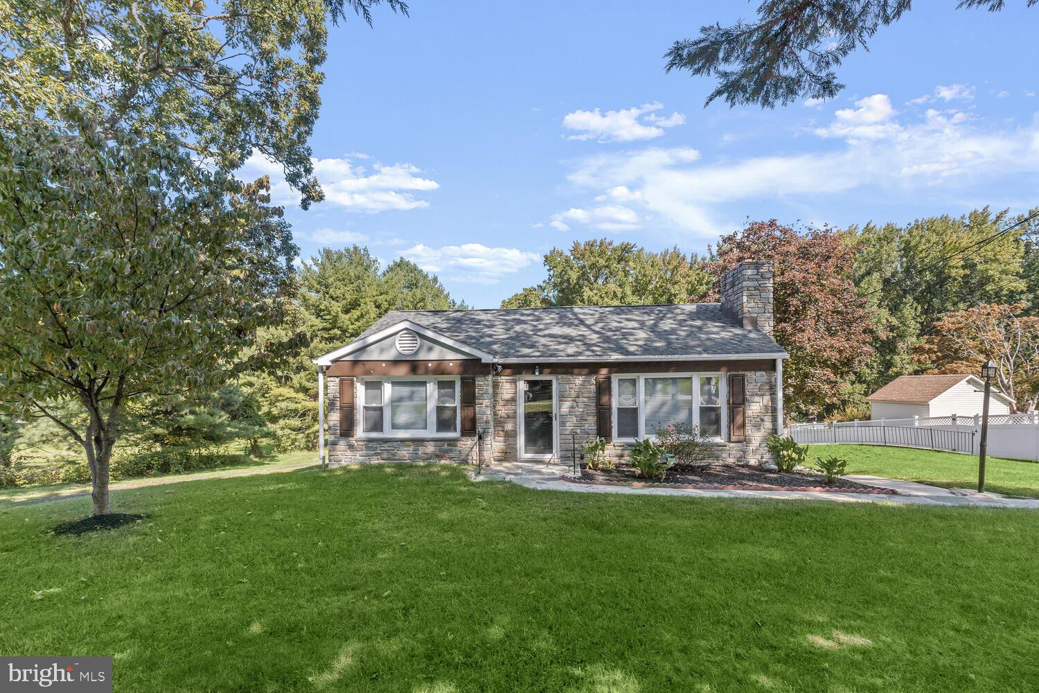 PERRY HALL - Residential