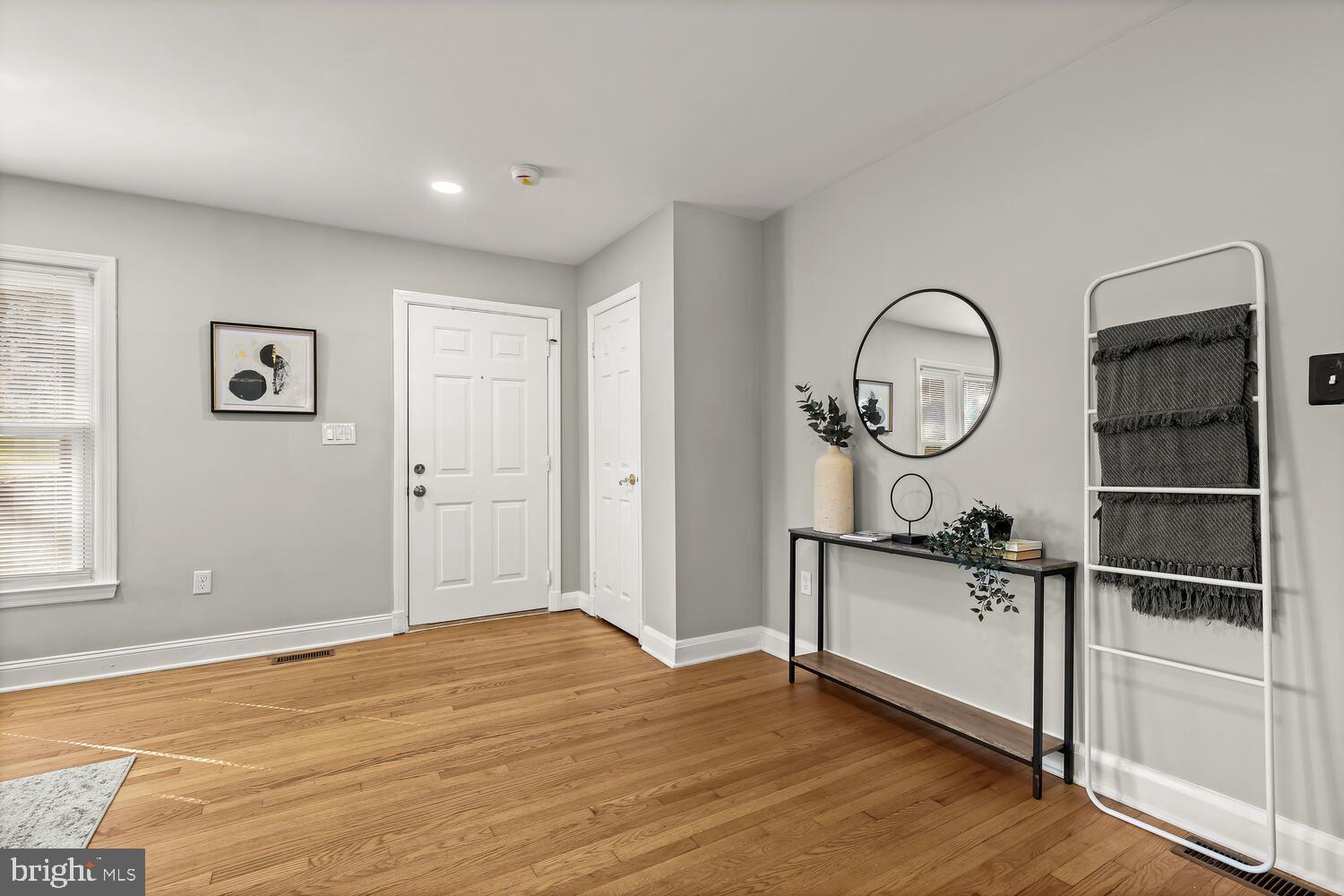 PERRY HALL - Residential