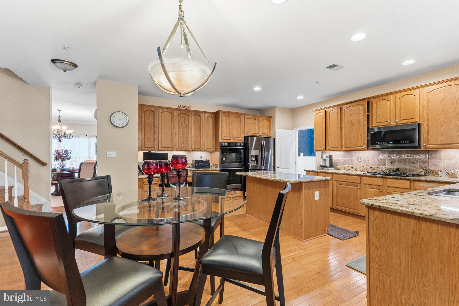 9407 TRUMPET LANE