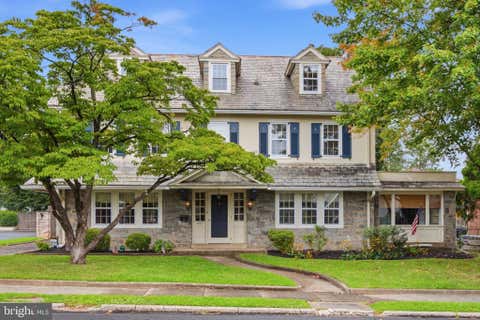Homes For Sale - 437 Hampshire Road<br/> DREXEL HILL, PA 19026