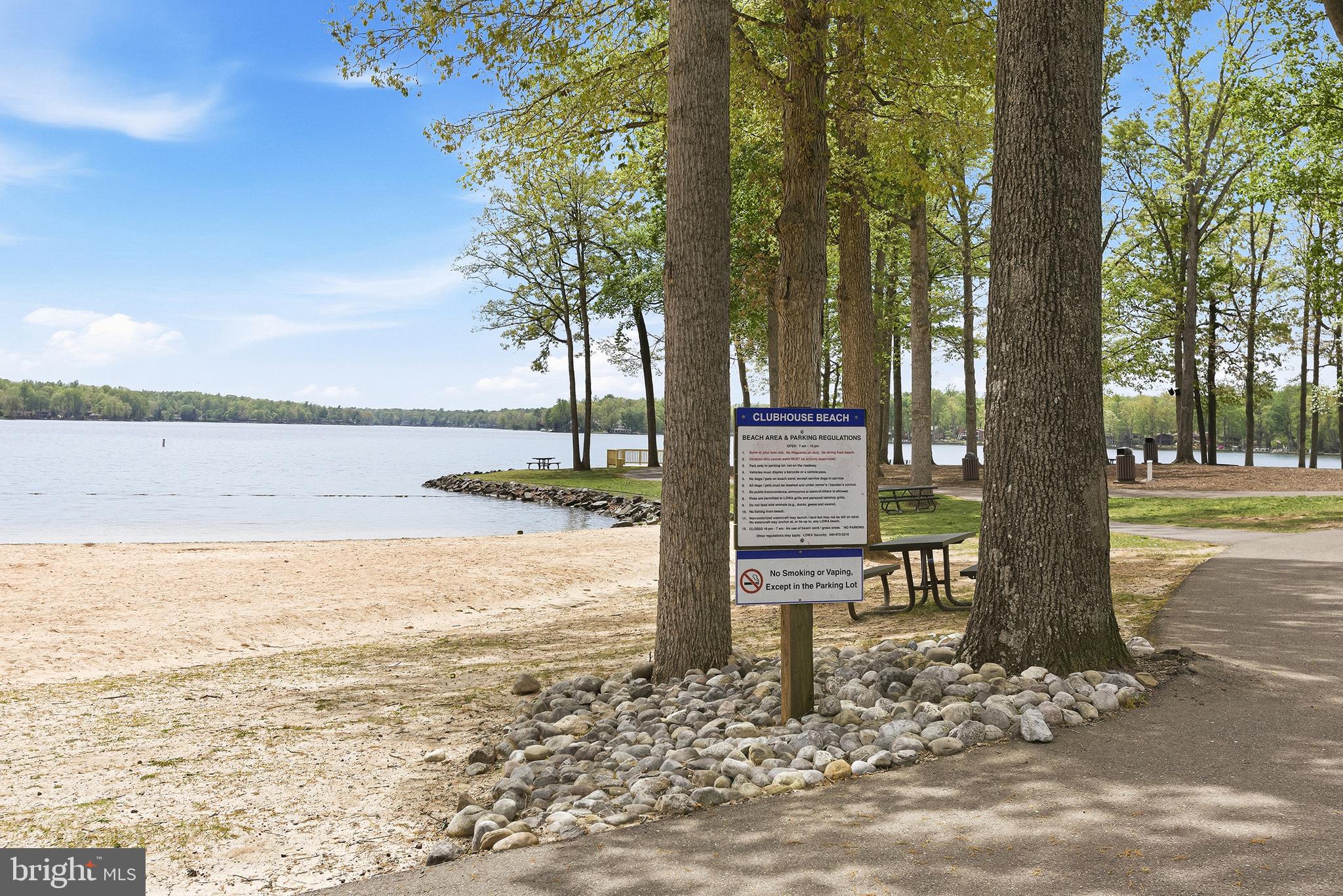 LAKE OF THE WOODS - Residential