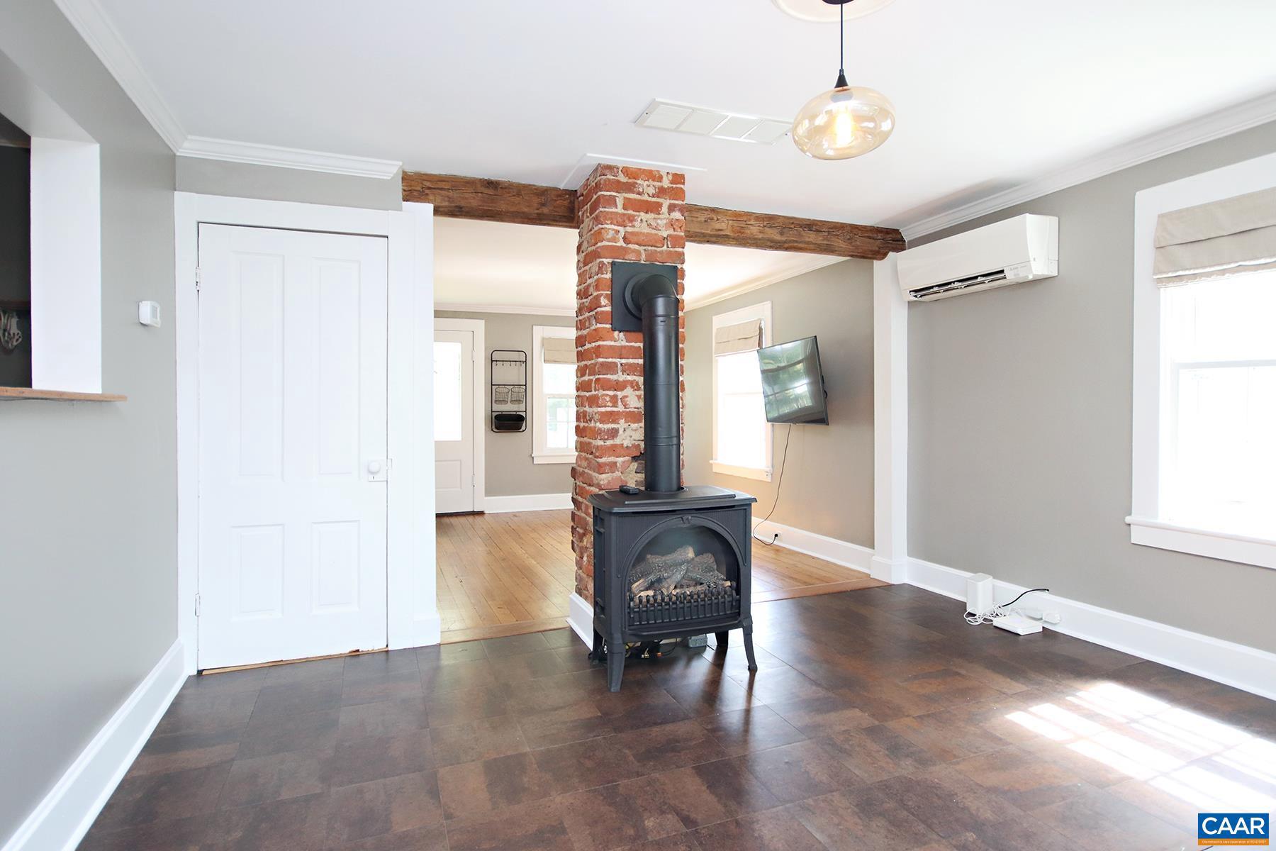 BELMONT - Residential Lease