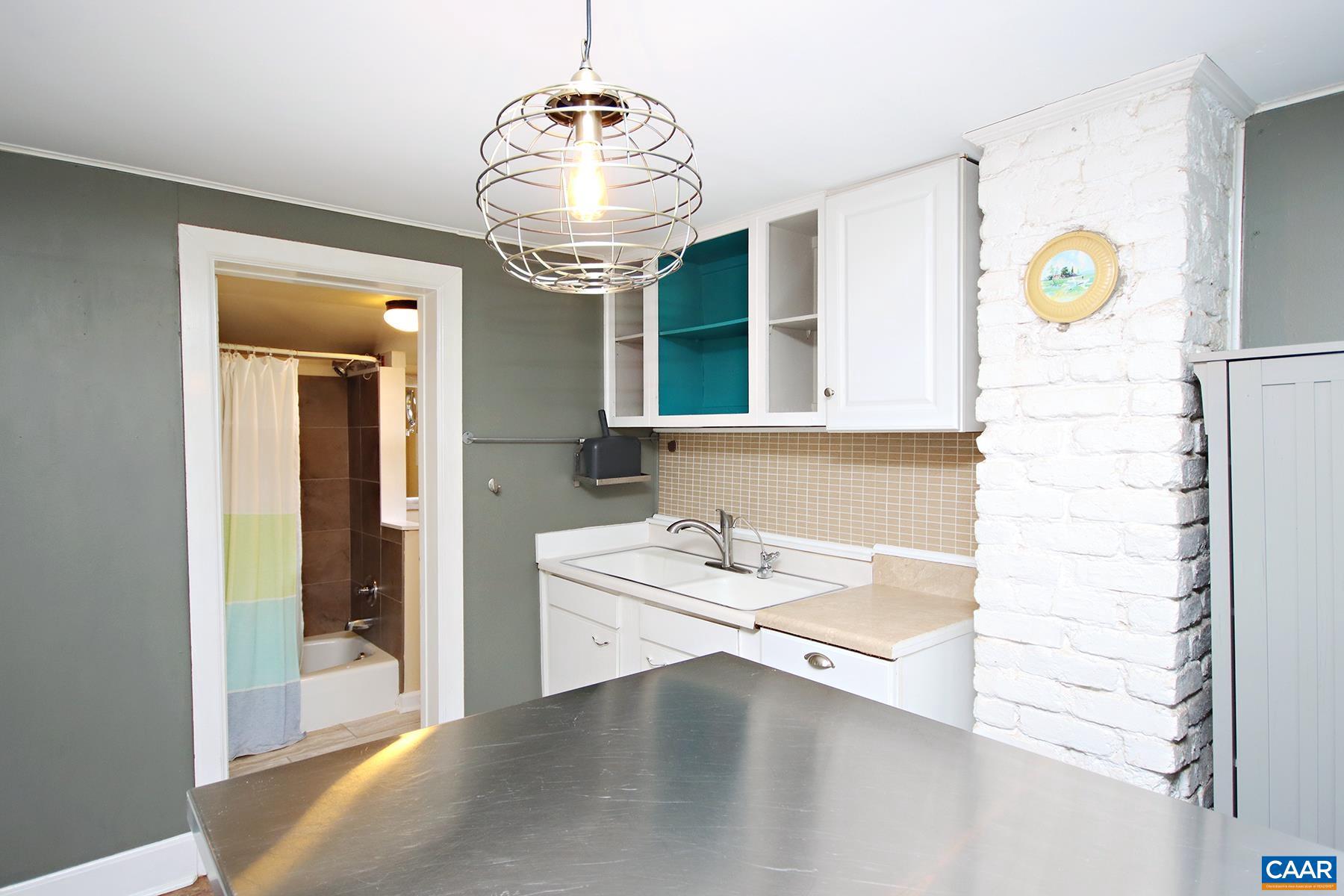 BELMONT - Residential Lease