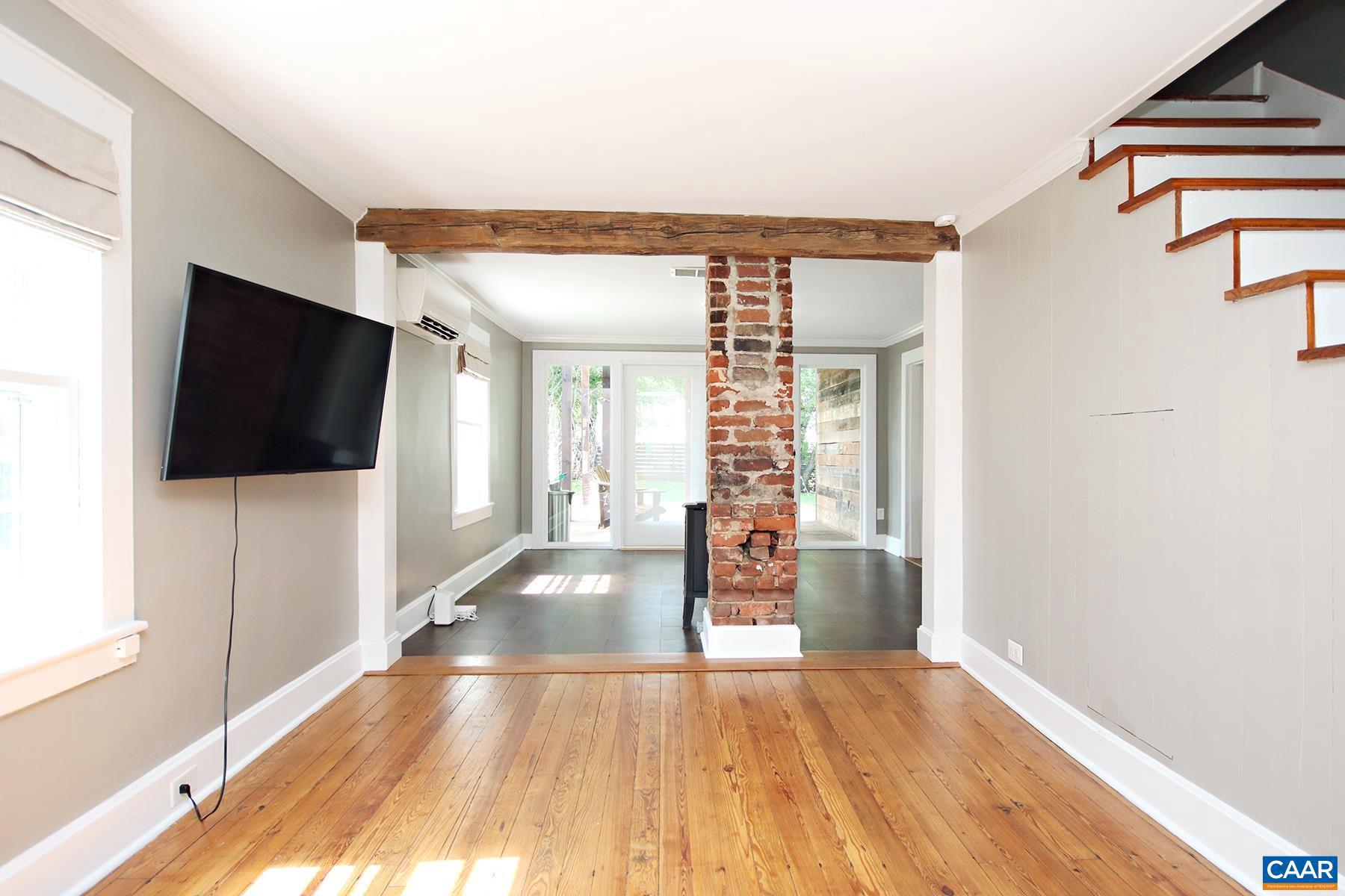 BELMONT - Residential Lease