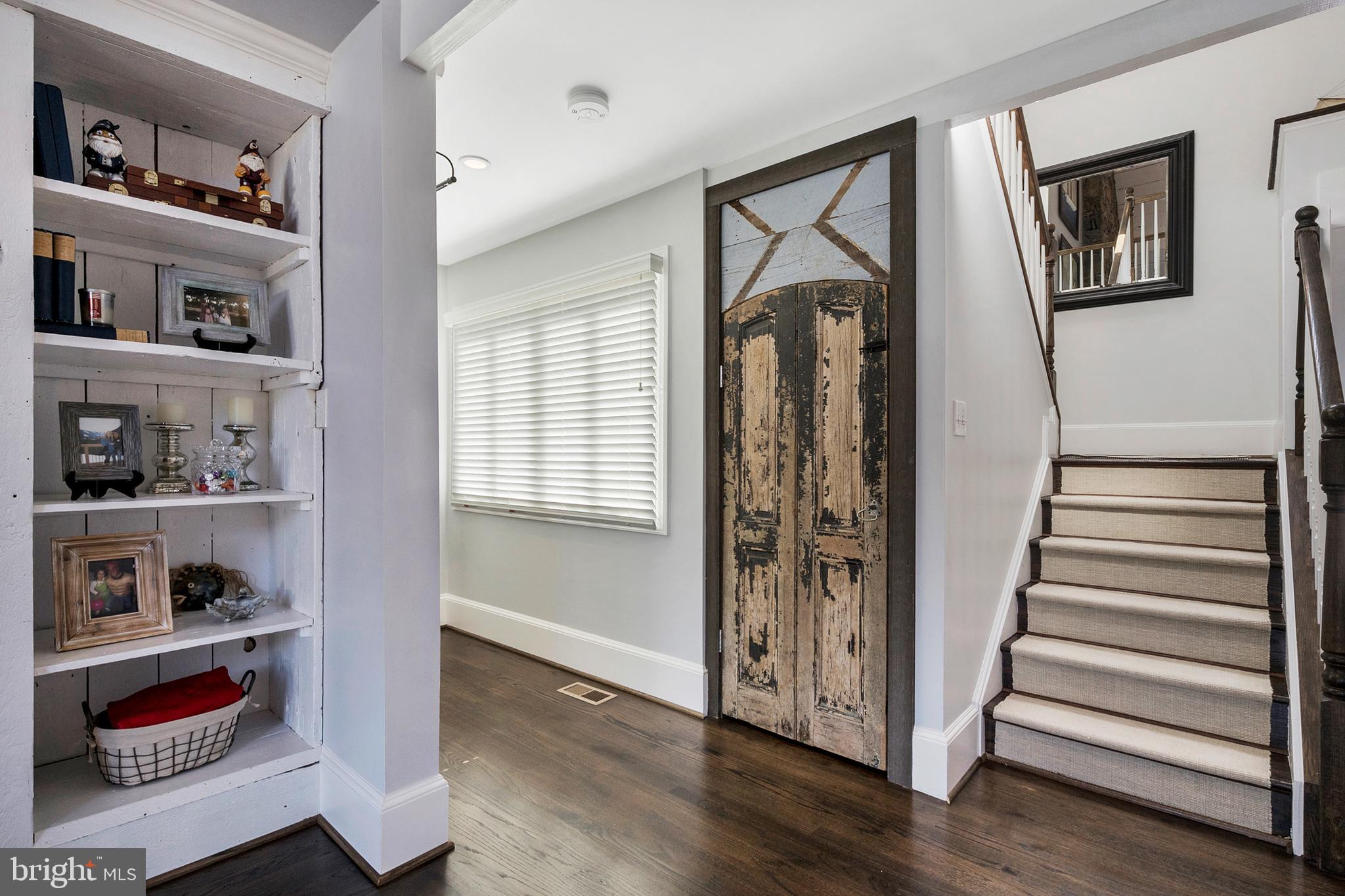 EDGEWATER - Residential