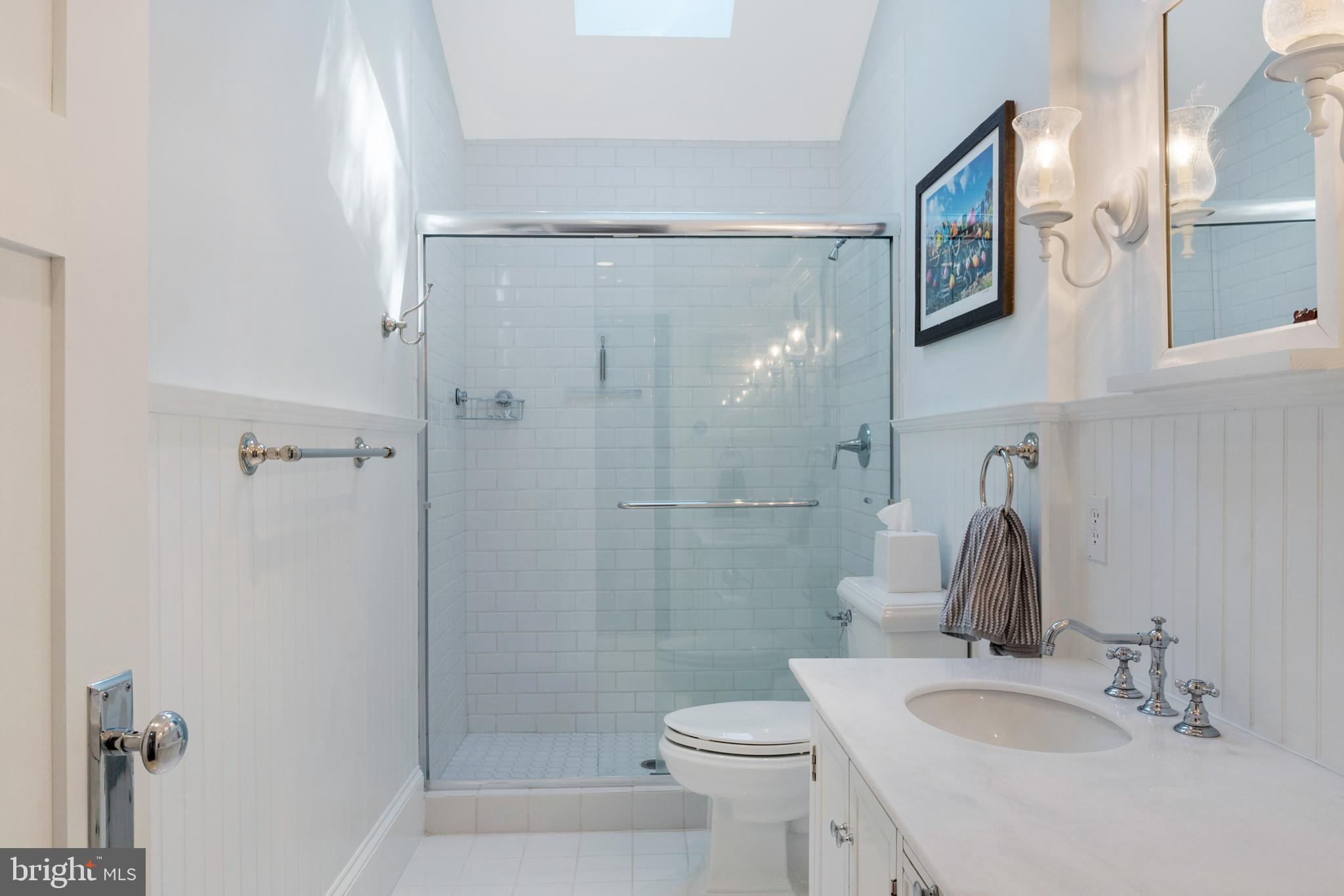 EDGEWATER - Residential