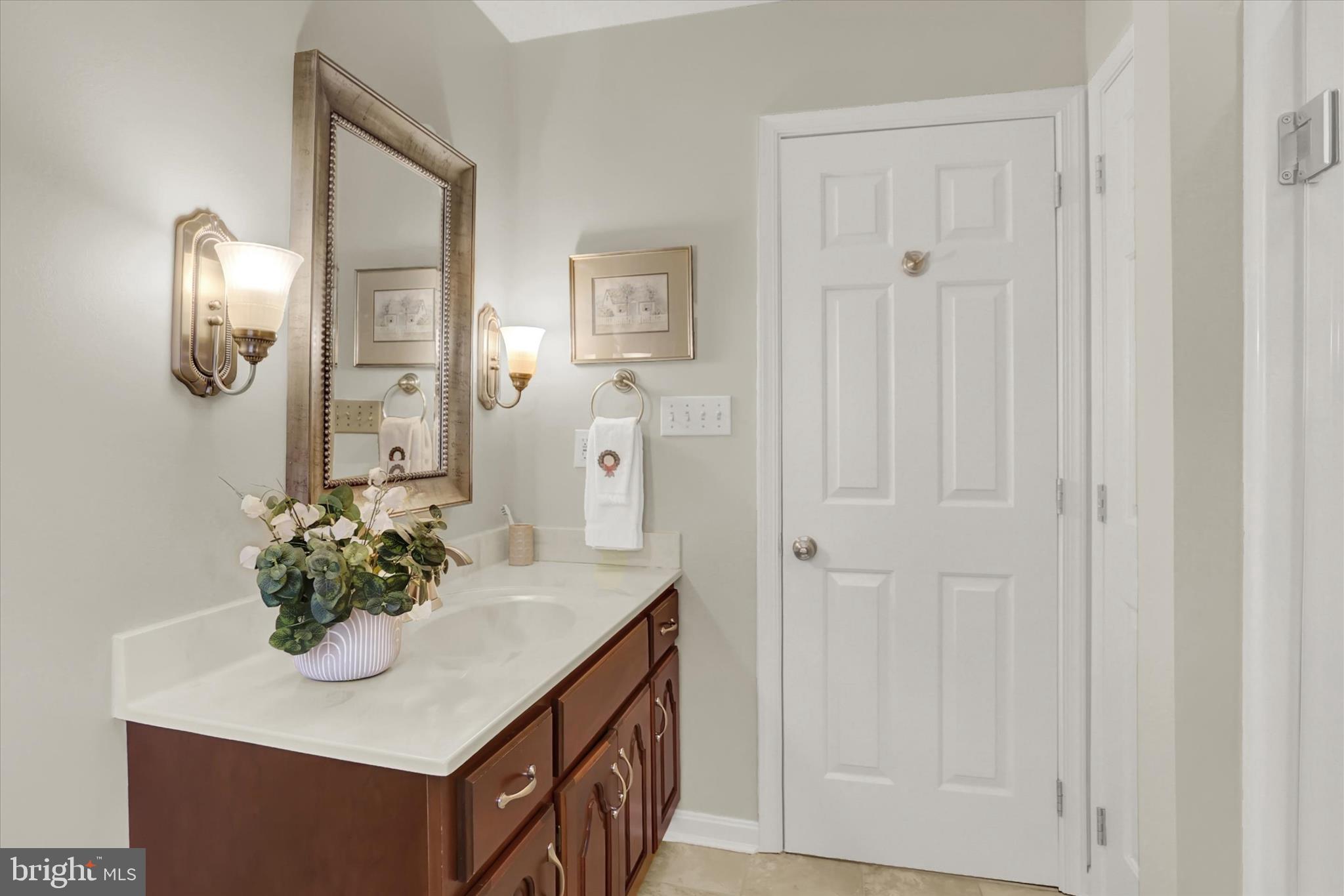 VILLAGE OF INNSBRUCK - Residential