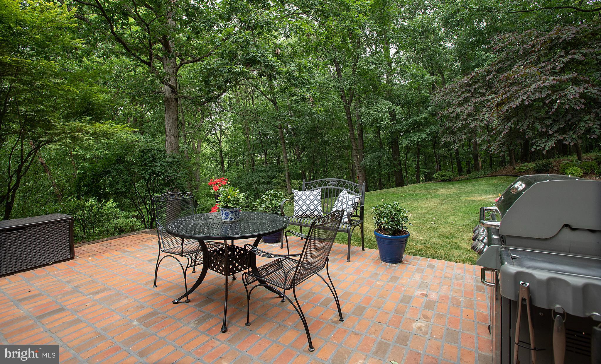 VILLAGE OF INNSBRUCK - Residential