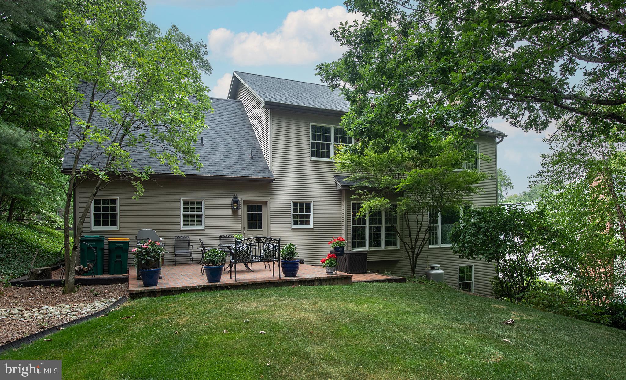 VILLAGE OF INNSBRUCK - Residential