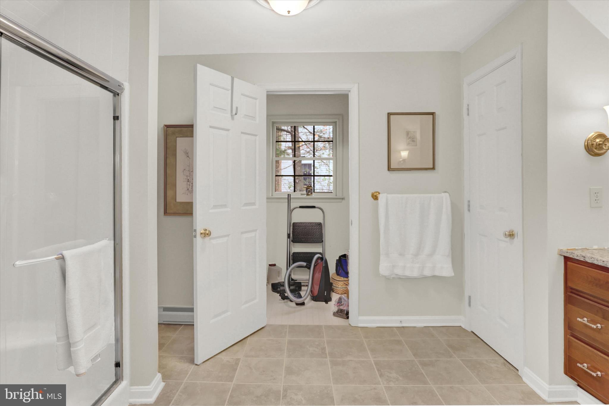 VILLAGE OF INNSBRUCK - Residential