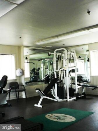 MEADOWS OF CHANTILLY - Residential