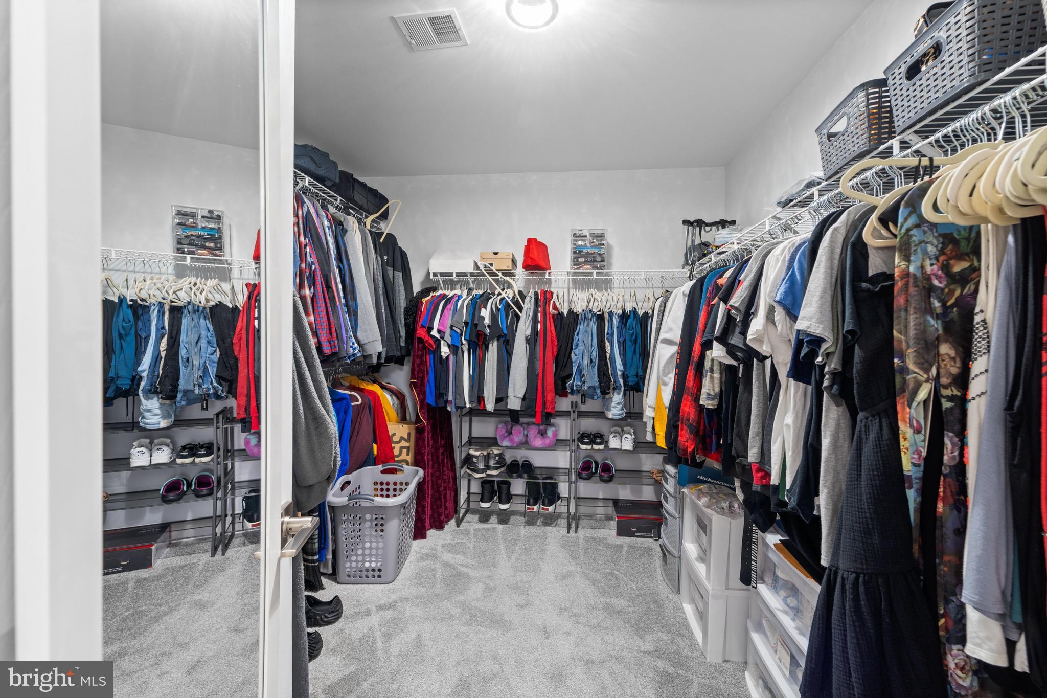 PRESWICKE HILLS SUB - Residential