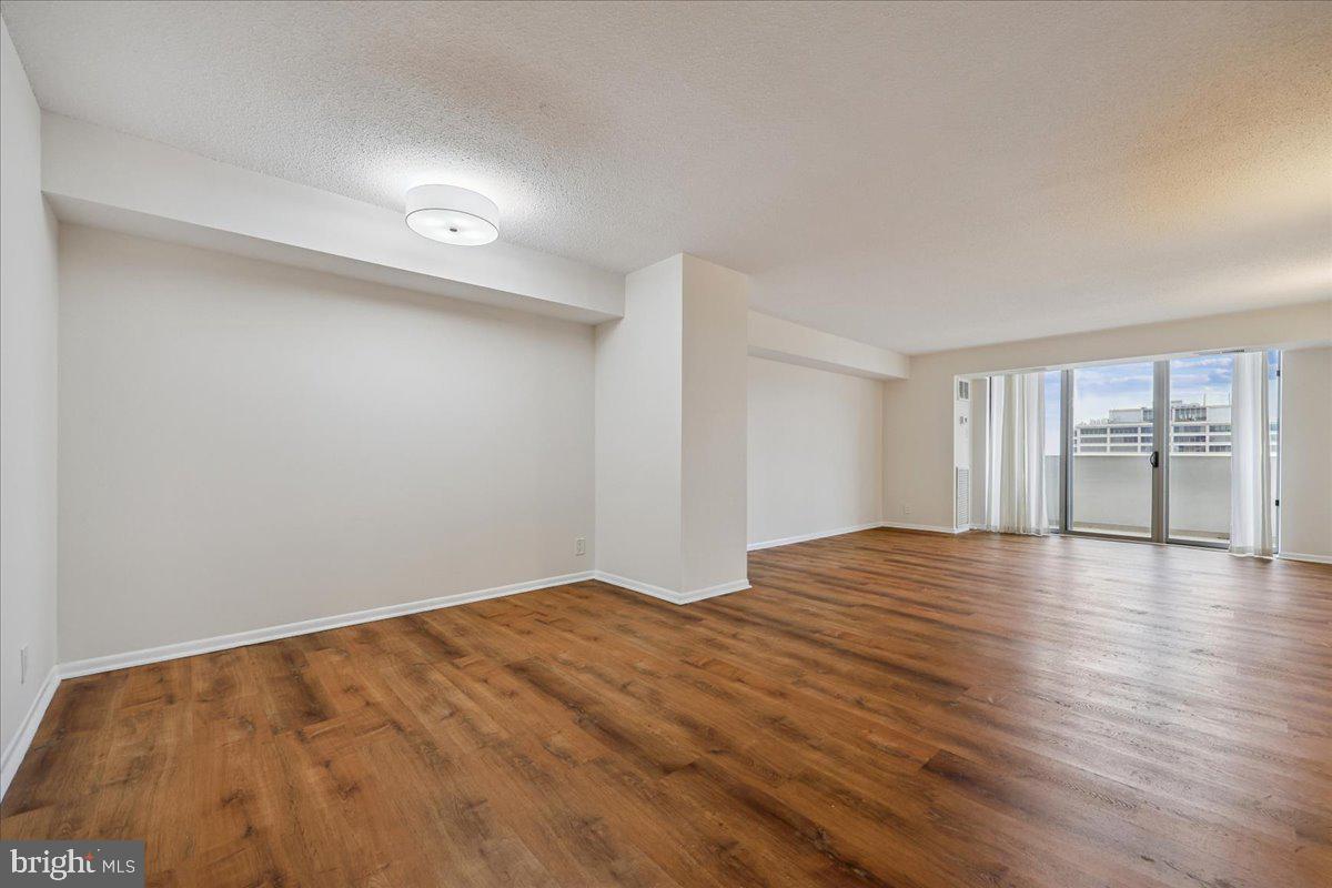 FRIENDSHIP HEIGHTS - Residential