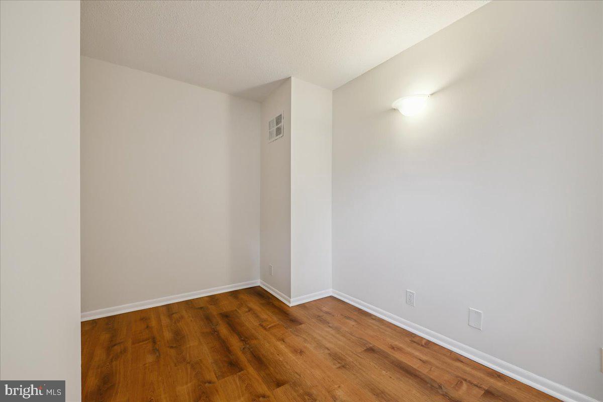 FRIENDSHIP HEIGHTS - Residential