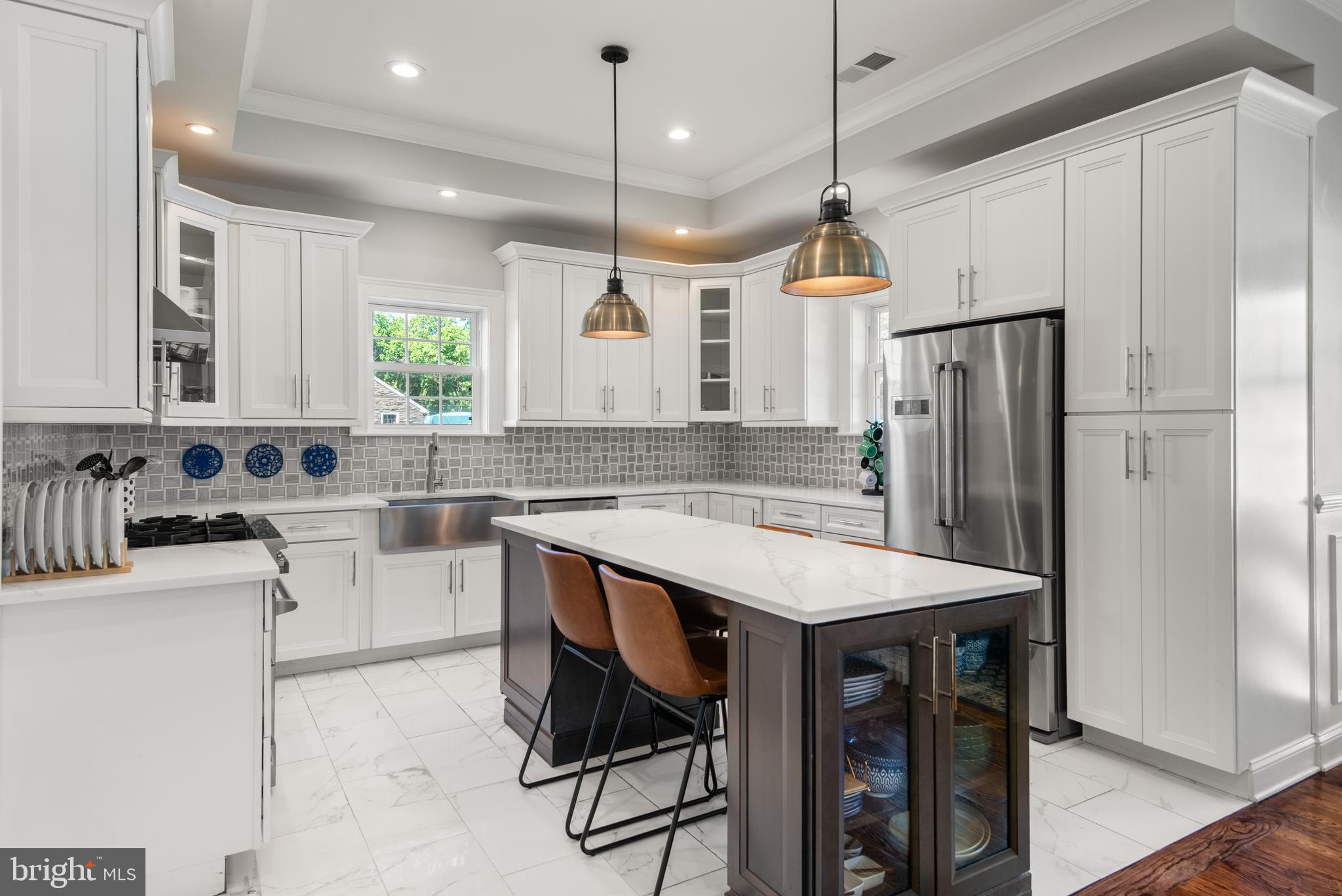 107A W CENTRAL AVENUE
