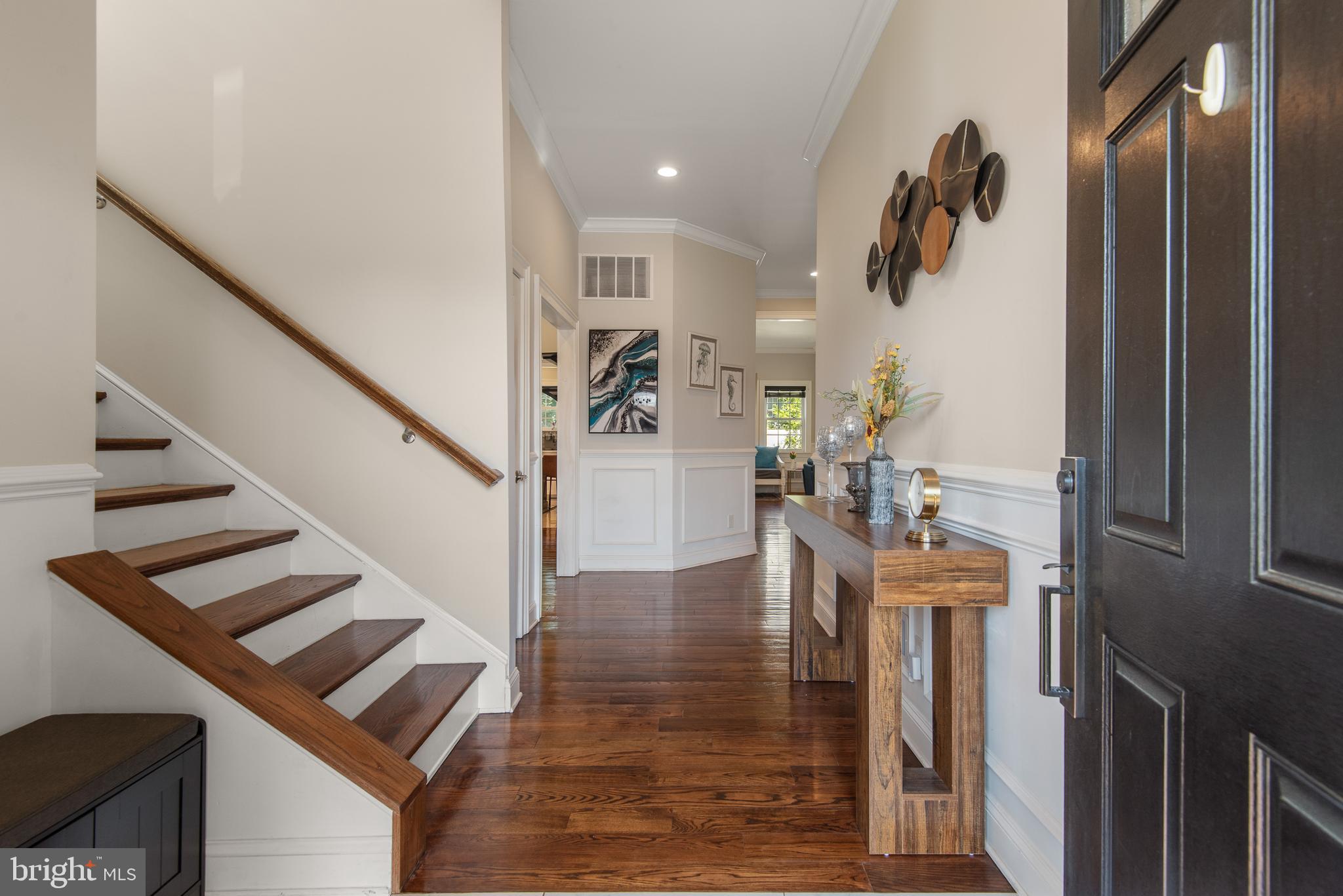 107A W CENTRAL AVENUE