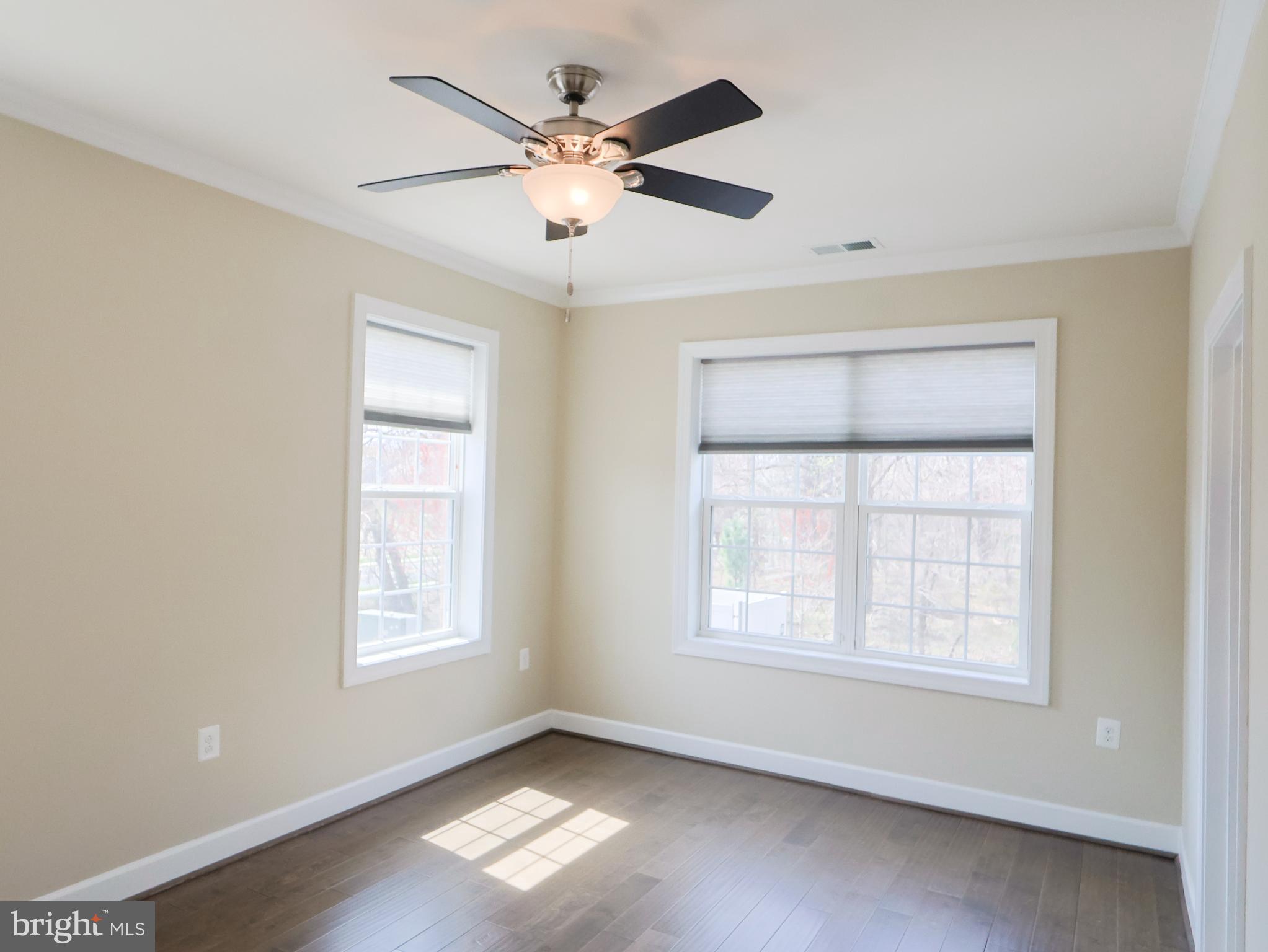 TURF VALLEY - Residential