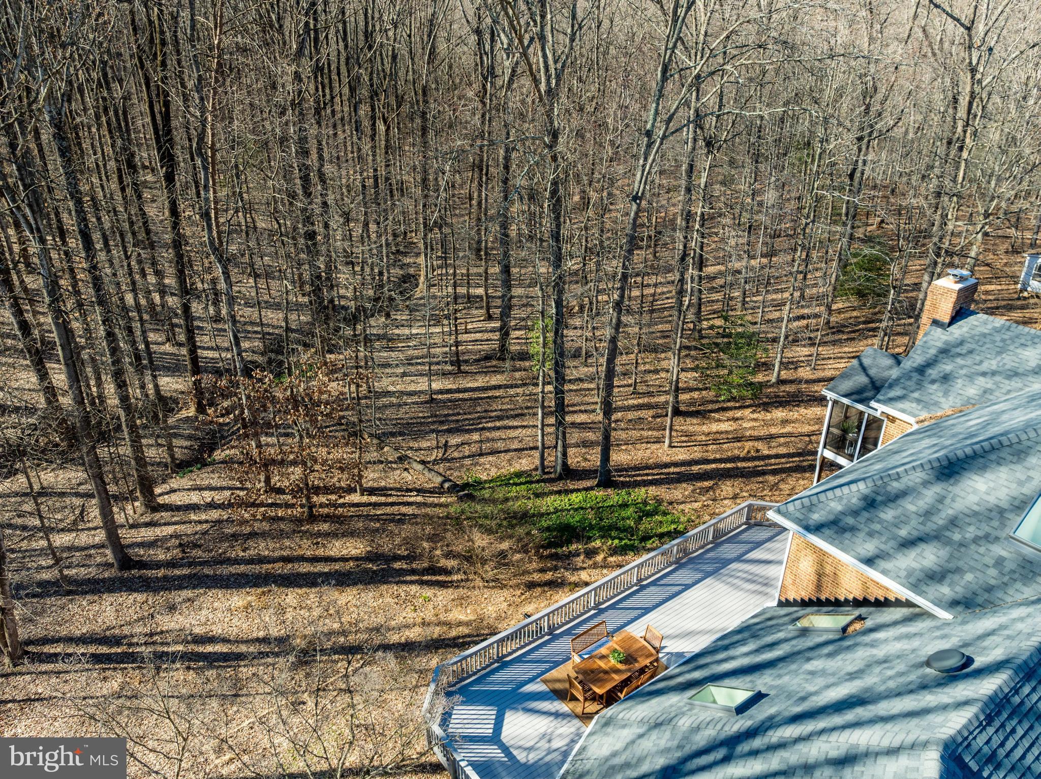 CHINQUAPIN MANOR - Residential