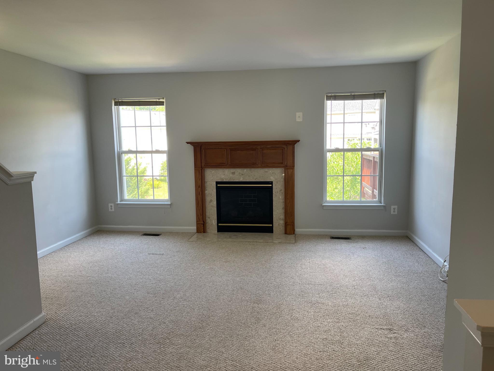 ASHBURN VILLAGE - Residential Lease