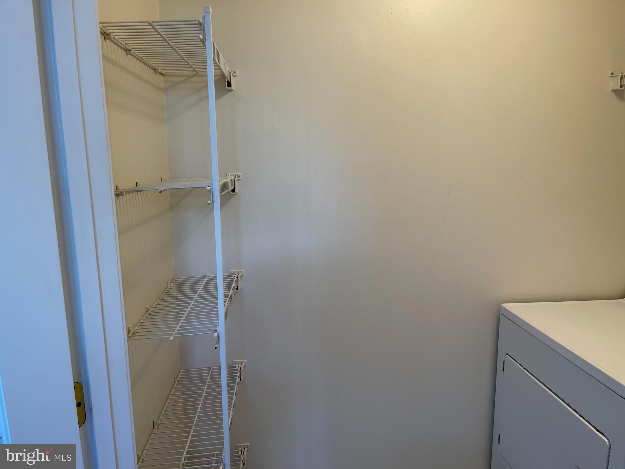 ASHBURN VILLAGE - Residential Lease