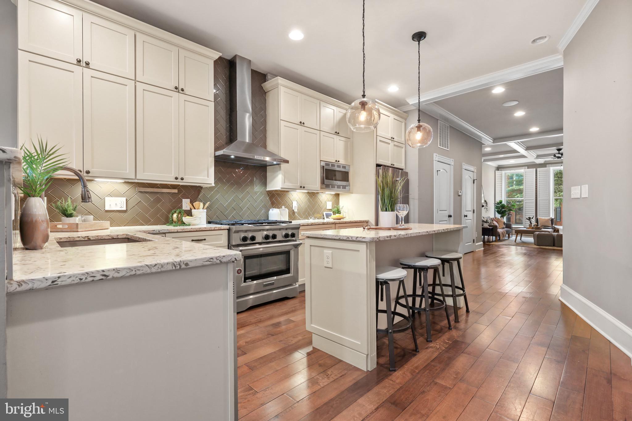 CANTON - Residential