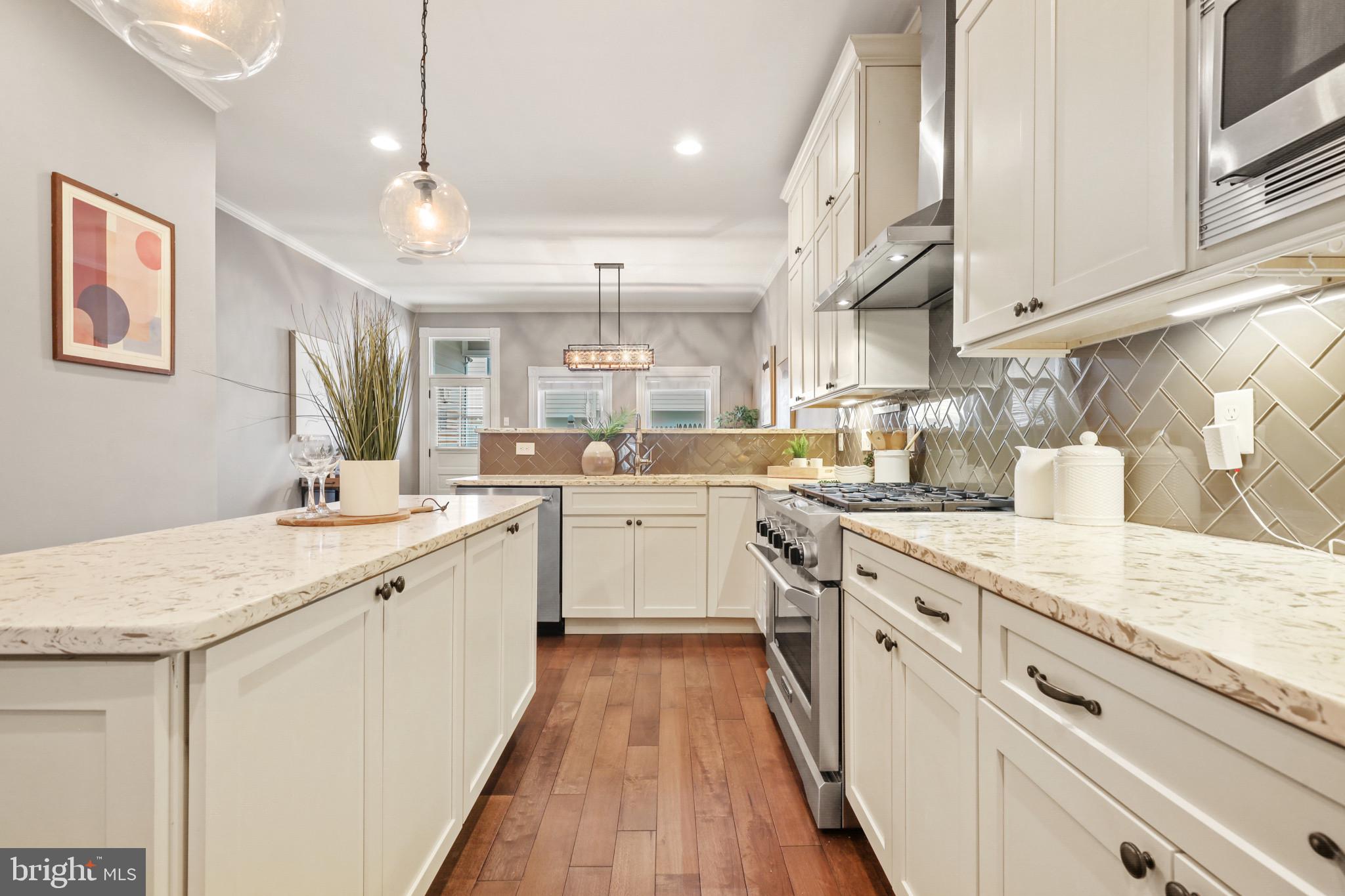 CANTON - Residential