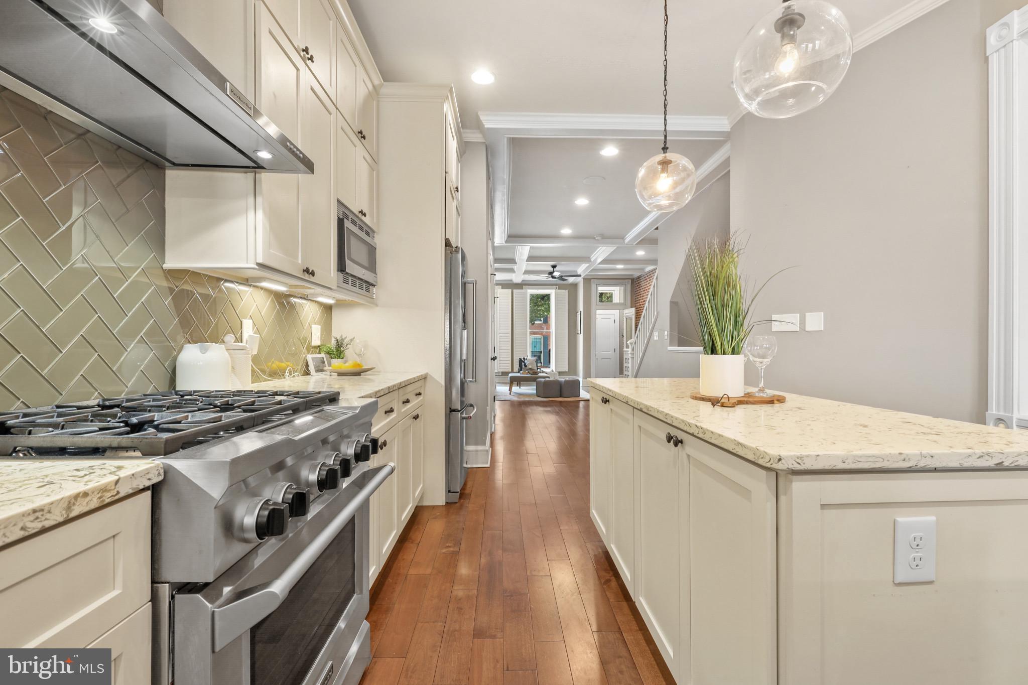 CANTON - Residential