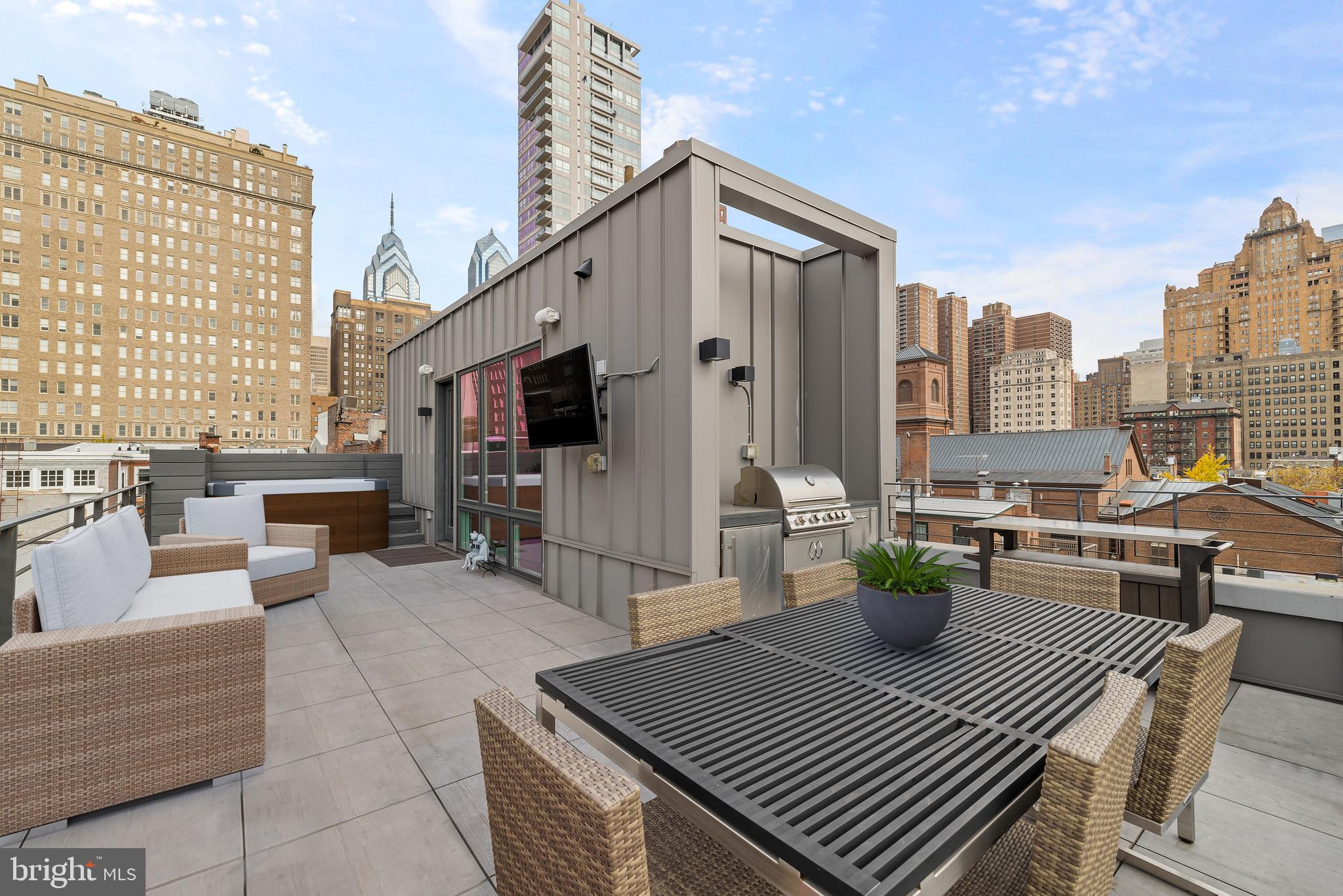 RITTENHOUSE SQUARE - Residential