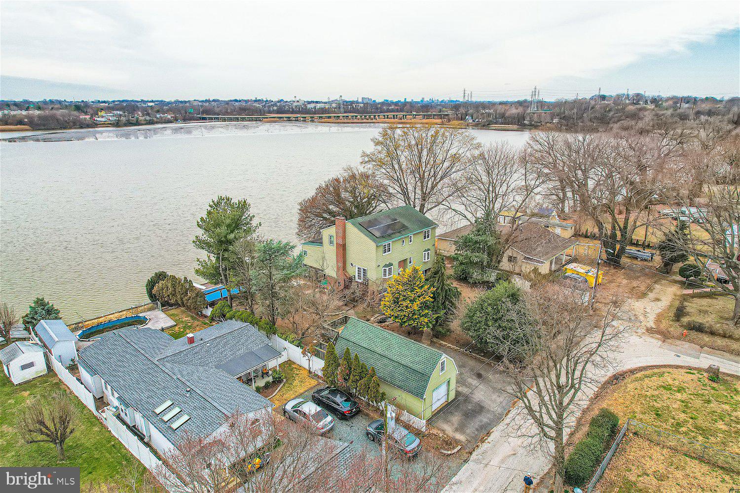 ROSEDALE - Residential