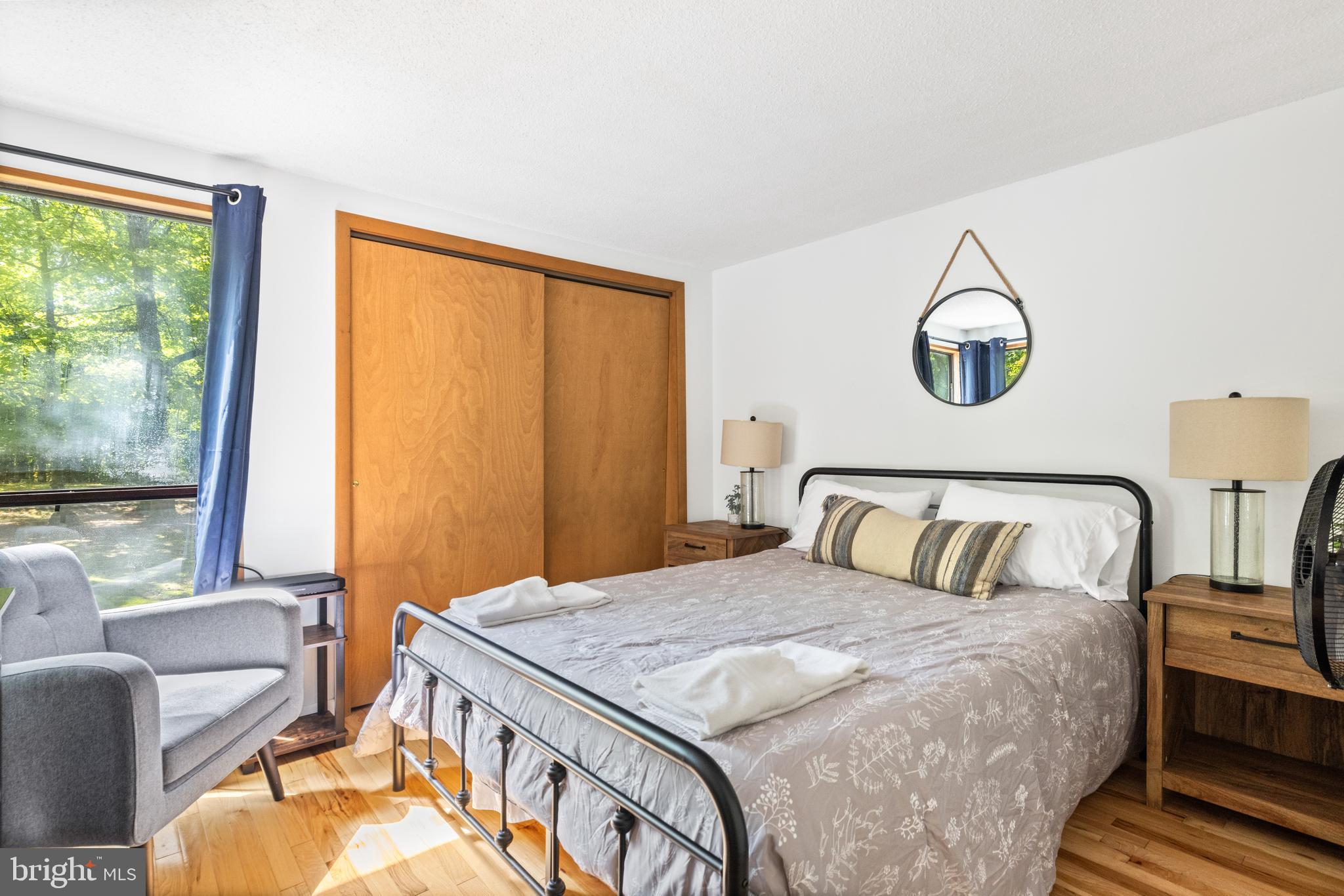 THE WOODS - Residential